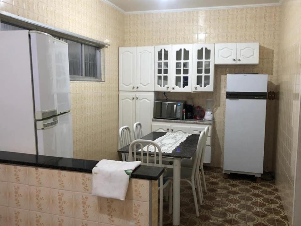 Casa Guilhermina Com Piscina E Churrasqueira Praia Grande  Buitenkant foto
